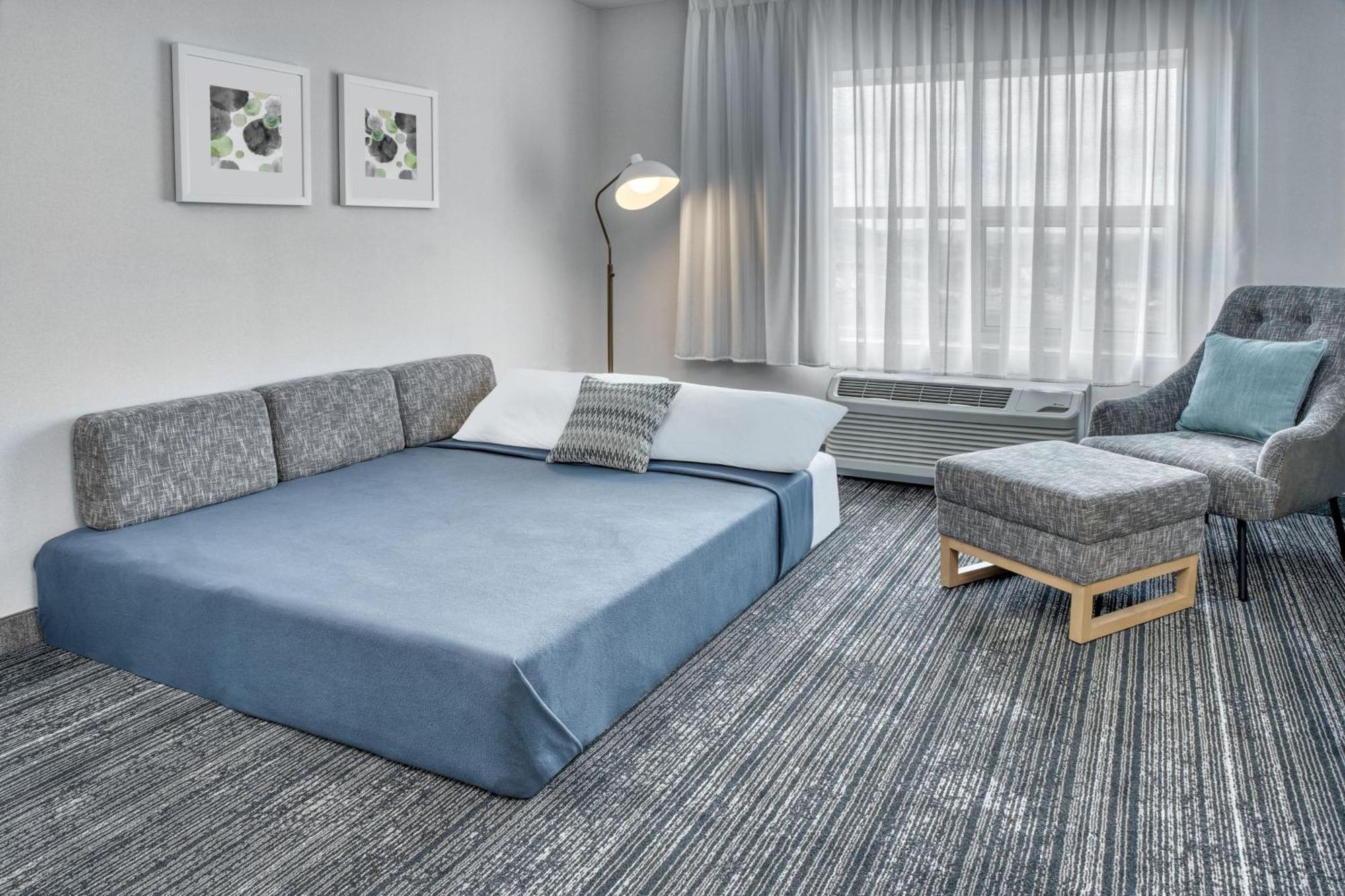 Towneplace Suites By Marriott Sudbury Exterior foto